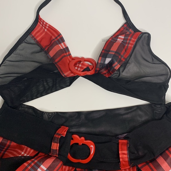 Lingerie Dress Up | Black & Red Plaid Mesh Outfit With Apple 🍎 Clasps | Girl - Picture 5 of 5